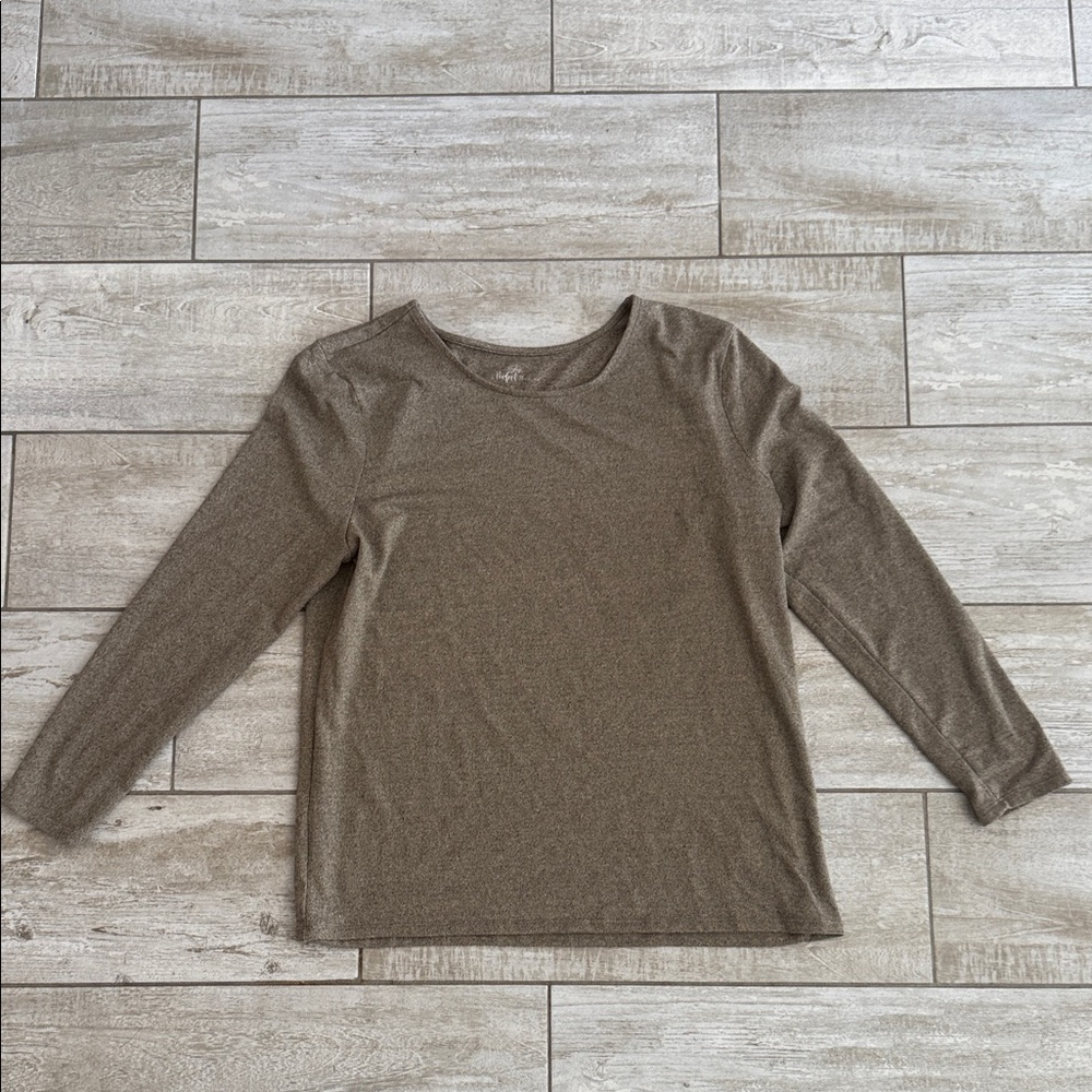 Como Vintage Brown Long Sleeve Top